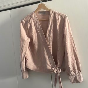Everlane, wrap top, light pink, size 8